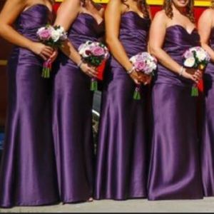 🆕Purple Bill Levkoff ruched satin strapless gown